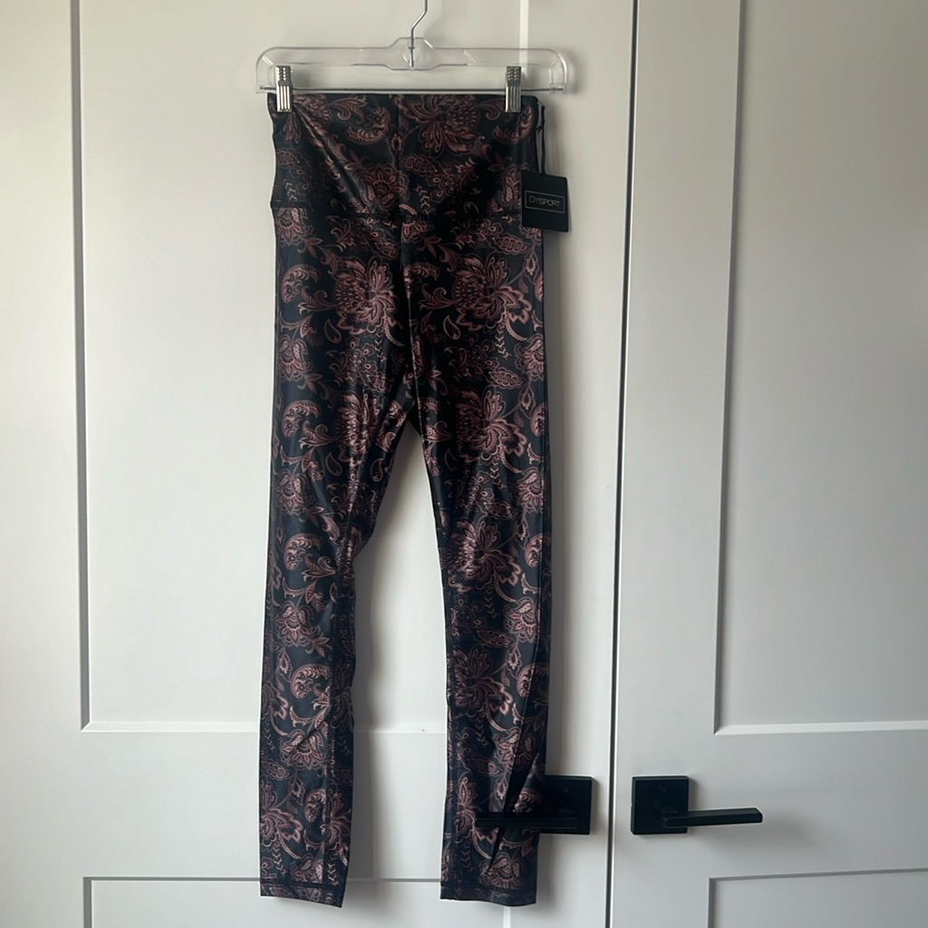 Dyi Sport Printed Signature Tights In Damask